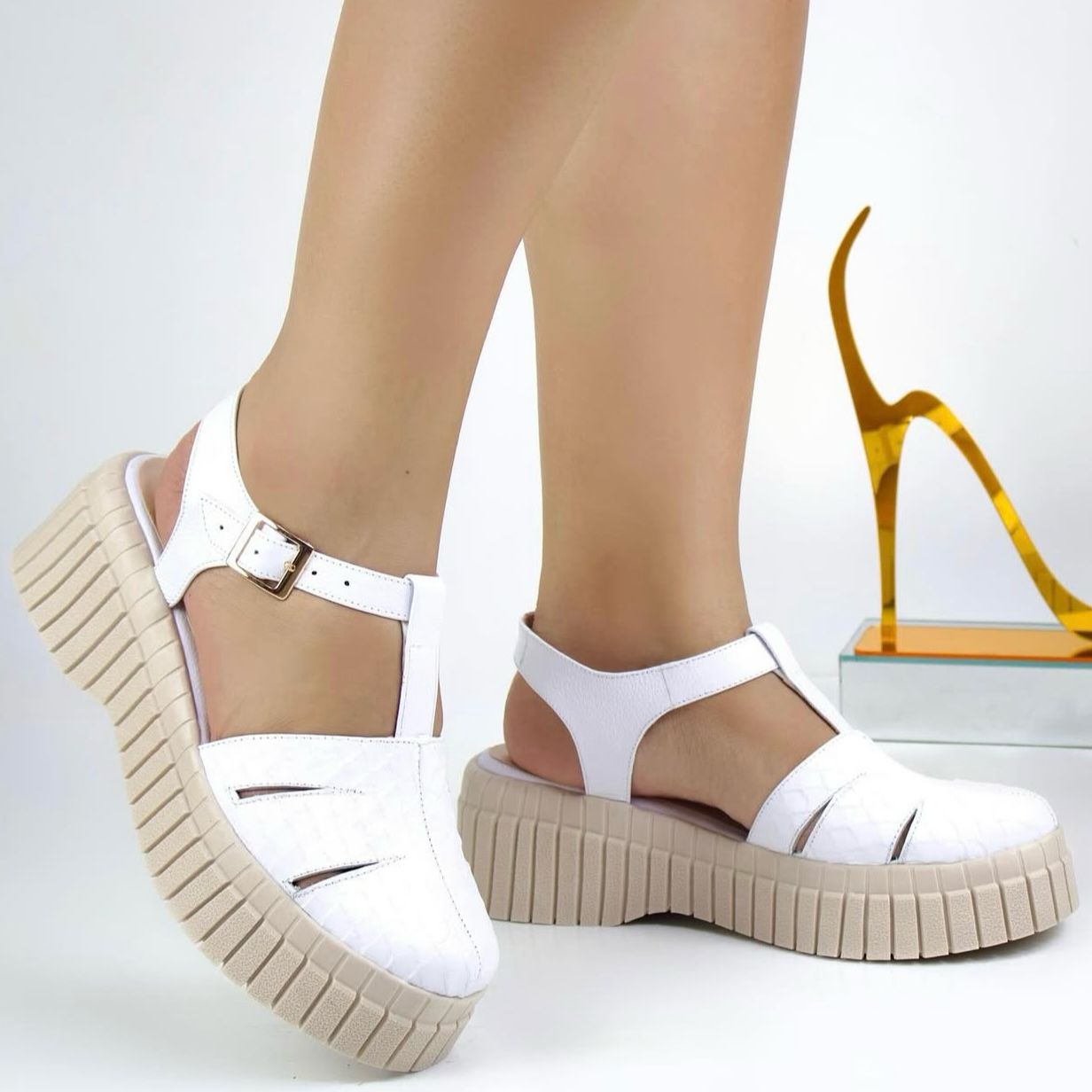 🤩CALZADO BELGICA⭐⭐⭐⭐⭐OUR FOOTBED 🙋‍♀️CON CUÑA ORTOPEDICA