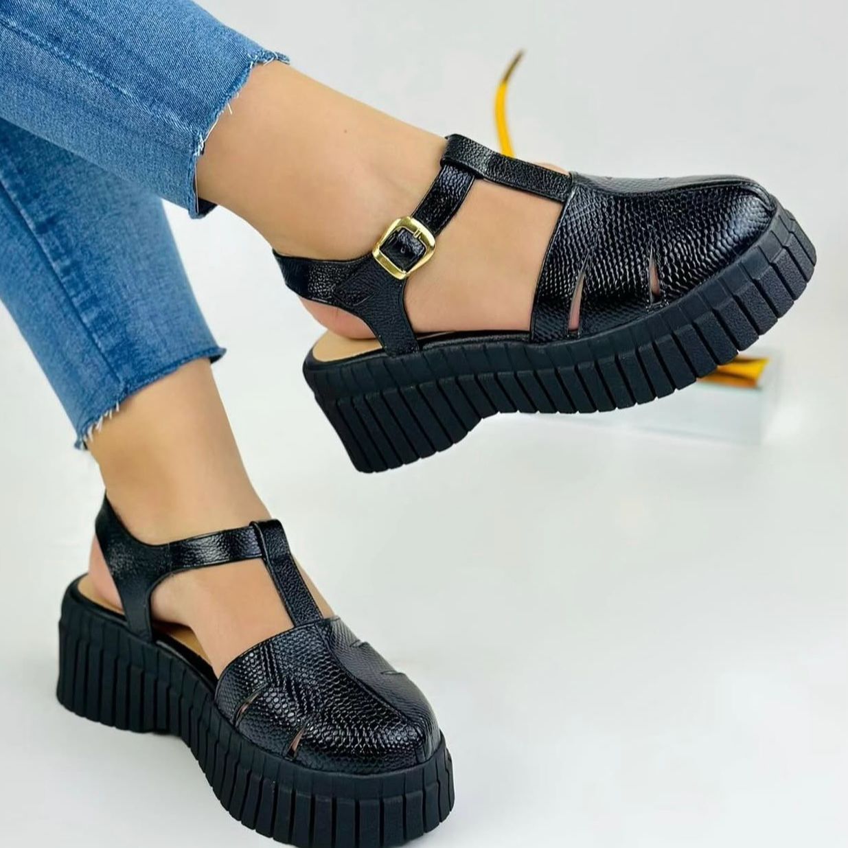 🤩CALZADO BELGICA⭐⭐⭐⭐⭐OUR FOOTBED 🙋‍♀️CON CUÑA ORTOPEDICA
