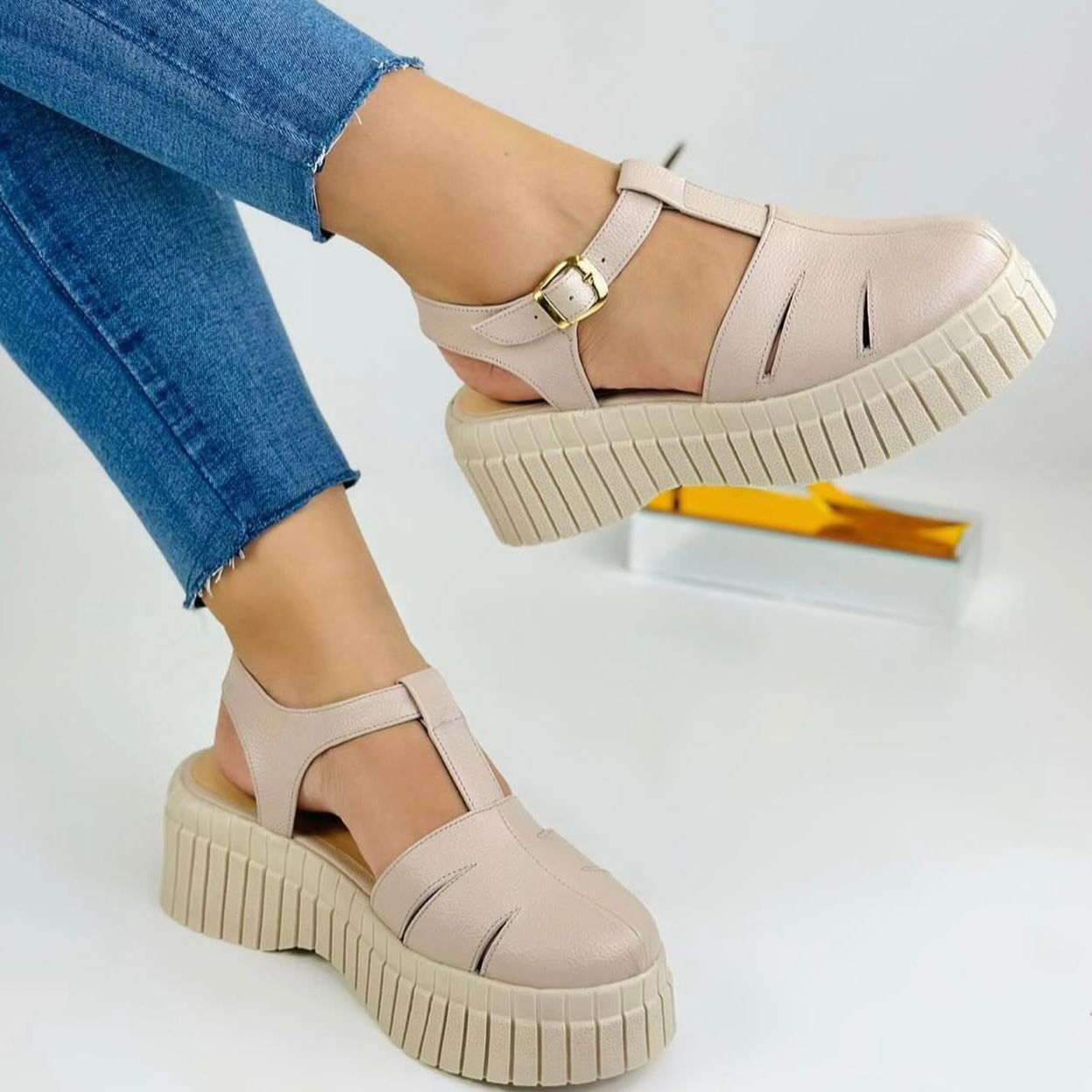 🤩CALZADO BELGICA⭐⭐⭐⭐⭐OUR FOOTBED 🙋‍♀️CON CUÑA ORTOPEDICA